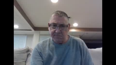 Snapshot of takeitalldown101 chatting on 02-16-25, 08:22 takeitalldown101 online show from 02-16-25, 08:22