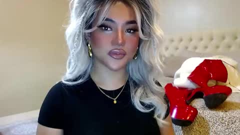 Lena online show from 01-24-25, 02:08