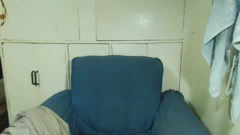 anne online show from 02-02-25, 02:56