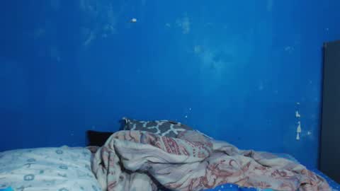 anne online show from 02-18-26, 01:07