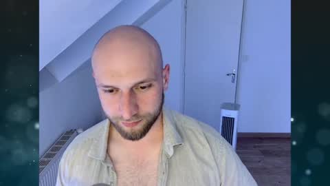 Beelzeboss59 online show from 04-24-26, 09:17