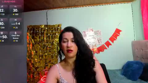 Snapshot of talia_mystic chatting on 07-21-26, 01:35 Talia mia online show from 07-21-26, 01:35