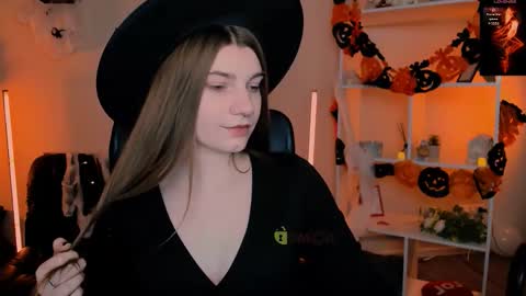 talia_seduce online show from 10-25-25, 08:55