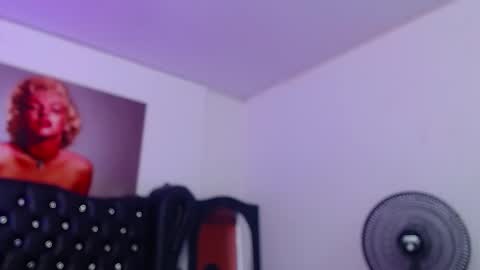 taliana36 online show from 02-12-25, 01:59
