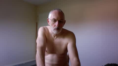 Snapshot of taliesin4321 chatting on 04-22-26, 05:54 Jack Pierrot online show from 04-22-26, 05:54