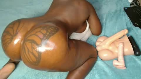 butterflyass online show from 12-19-25, 03:02