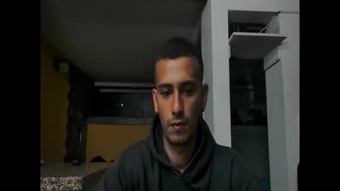 talktome4 online show from 06-07-26, 03:32