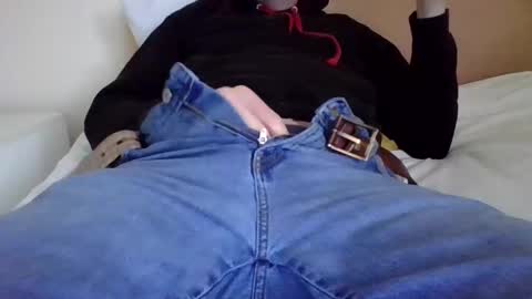 Snapshot of tallboy53 chatting on 02-09-25, 03:12 Ill tell you if you really want to know. online show from 02-09-25, 03:12