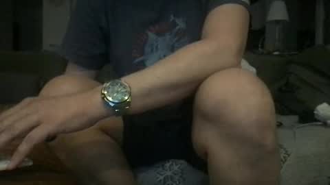 Snapshot of tallboy77eu chatting on 05-16-26, 11:46 Aligator online show from 05-16-26, 11:46