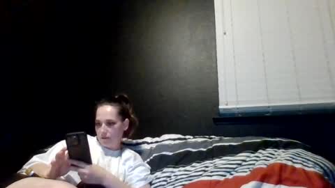 Snapshot of tallhungcloudyy chatting on 06-16-26, 06:27 tallhungcloudyy online show from 06-16-26, 06:27
