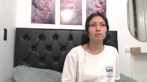 Snapshot of tamar4_f00x chatting on 05-24-26, 07:52 Hi im sara online show from 05-24-26, 07:52