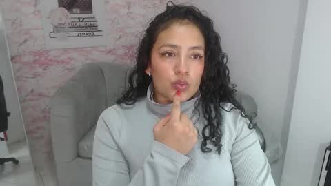 Tamara online show from 11-18-25, 02:28