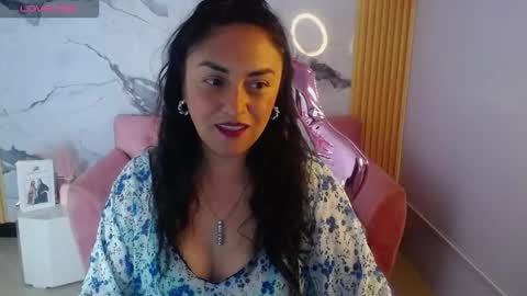 tamara_ch1 online show from 10-01-25, 03:23