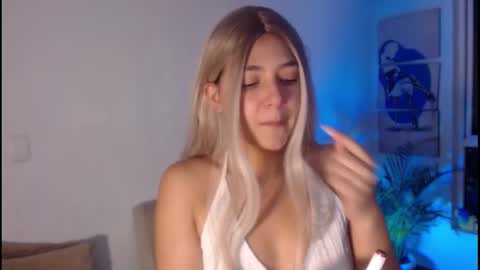 Tamara online show from 11-22-25, 11:59