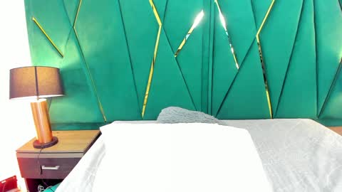 Snapshot of tamara_myller1 chatting on 01-25-25, 03:20 Tamara online show from 01-25-25, 03:20