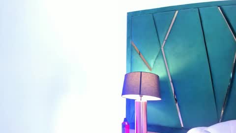 Snapshot of tamara_myller1 chatting on 02-21-25, 03:43 Tamara online show from 02-21-25, 03:43