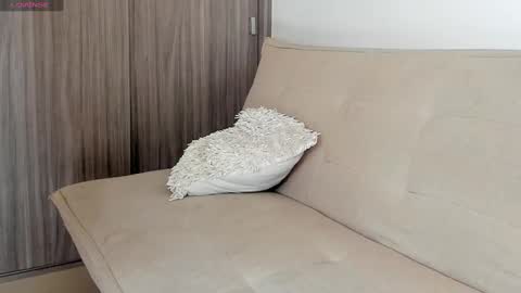 Snapshot of tamara_serra__ chatting on 01-18-25, 07:04 TAMARA SERRA online show from 01-18-25, 07:04