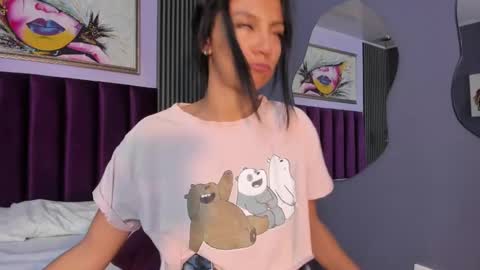 Snapshot of tamaraakins chatting on 01-06-25, 06:41 Tamy online show from 01-06-25, 06:41