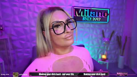 Snapshot of tamaramilano chatting on 05-04-26, 08:10 TamaraMilano online show from 05-04-26, 08:10