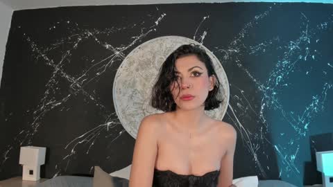 Snapshot of tamarathompsonn chatting on 12-09-24, 06:45 Tamara. online show from 12-09-24, 06:45