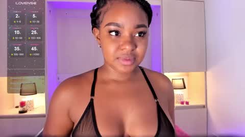 Tami online show from 02-11-25, 05:40