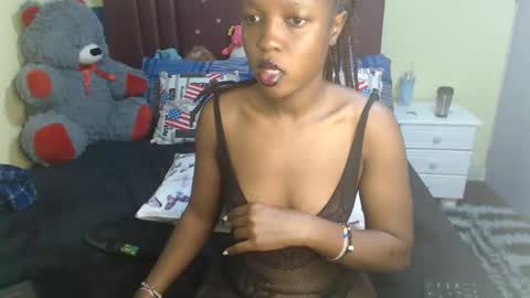 Snapshot of tamela_1 chatting on 10-03-25, 02:52 tamela online show from 10-03-25, 02:52