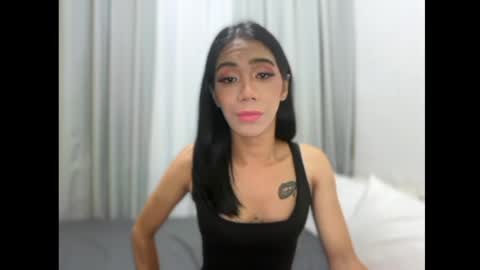 Snapshot of tamira_sassyqueen chatting on 07-17-26, 10:33 Kylie online show from 07-17-26, 10:33