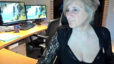 Tammy online show from 12-31-24, 09:53