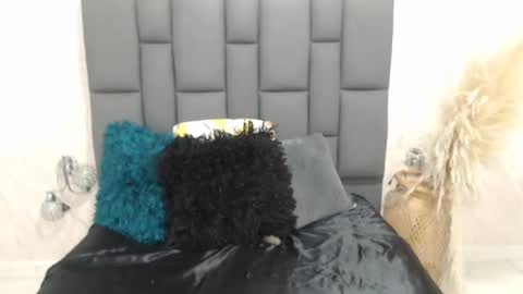 tammycooperr online show from 01-17-25, 09:17