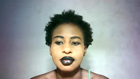 Snapshot of tanasha_20 chatting on 06-11-26, 10:13 tanasha_20 online show from 06-11-26, 10:13