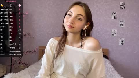 Snapshot of tandradekoning chatting on 05-25-26, 02:34 Alice online show from 05-25-26, 02:34