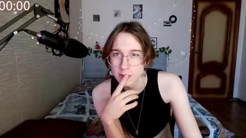 Milena Kuprianova online show from 02-17-25, 09:35