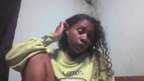 Snapshot of tania1102 chatting on 02-12-25, 07:24 tania1102 online show from 02-12-25, 07:24