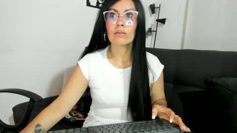 tania online show from 05-07-26, 06:57