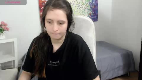 Tania  online show from 05-12-26, 07:00