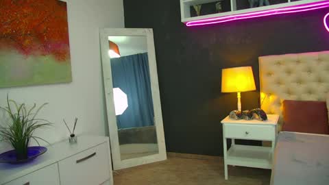 Tania Karevina online show from 03-28-26, 05:40