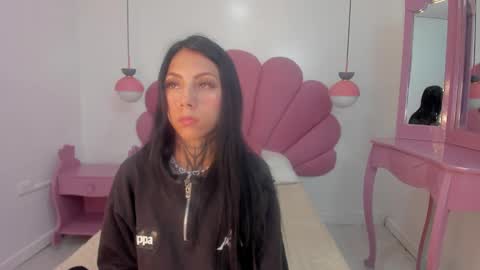 Snapshot of tanit_angels chatting on 12-29-24, 04:38 TANIT ANGELS online show from 12-29-24, 04:38