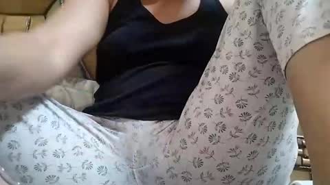 taniya_roy4628 online show from 04-06-26, 06:36