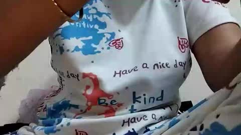 Snapshot of taniya_roy4628 chatting on 05-30-26, 08:00 taniya_roy4628 online show from 05-30-26, 08:00