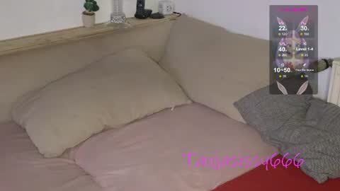Snapshot of tanjasissy666 chatting on 06-13-26, 12:52 Tanja Teufelchen online show from 06-13-26, 12:52