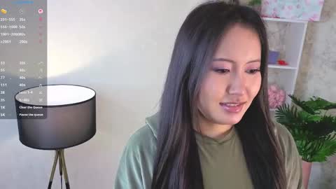 Hello Im Lilly online show from 05-30-26, 04:37