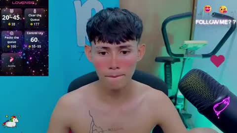 Andres online show from 06-17-26, 03:09