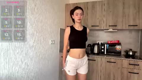 Anna online show from 07-21-26, 12:18