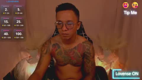 Snapshot of tannedskinmatty chatting on 12-06-24, 06:50 Matty online show from 12-06-24, 06:50