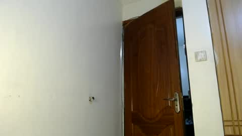 tania online show from 06-19-26, 06:56
