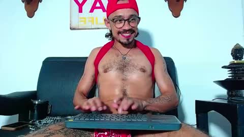 tanshavey online show from 04-21-26, 01:42