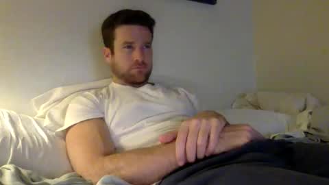 Dr. Love online show from 12-19-25, 03:35