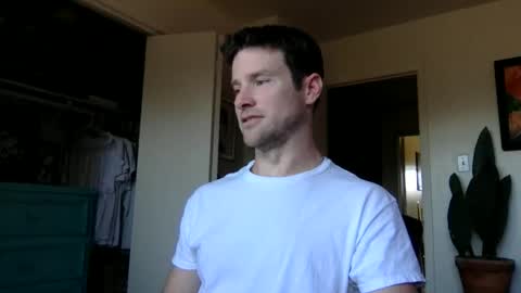 Dr. Love online show from 01-19-26, 02:54