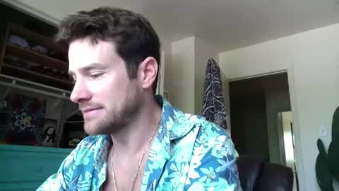 Dr. Love online show from 05-15-26, 05:42