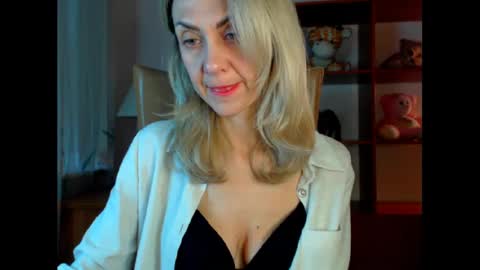 Snapshot of tanya6547 chatting on 12-18-24, 08:42 tanya online show from 12-18-24, 08:42